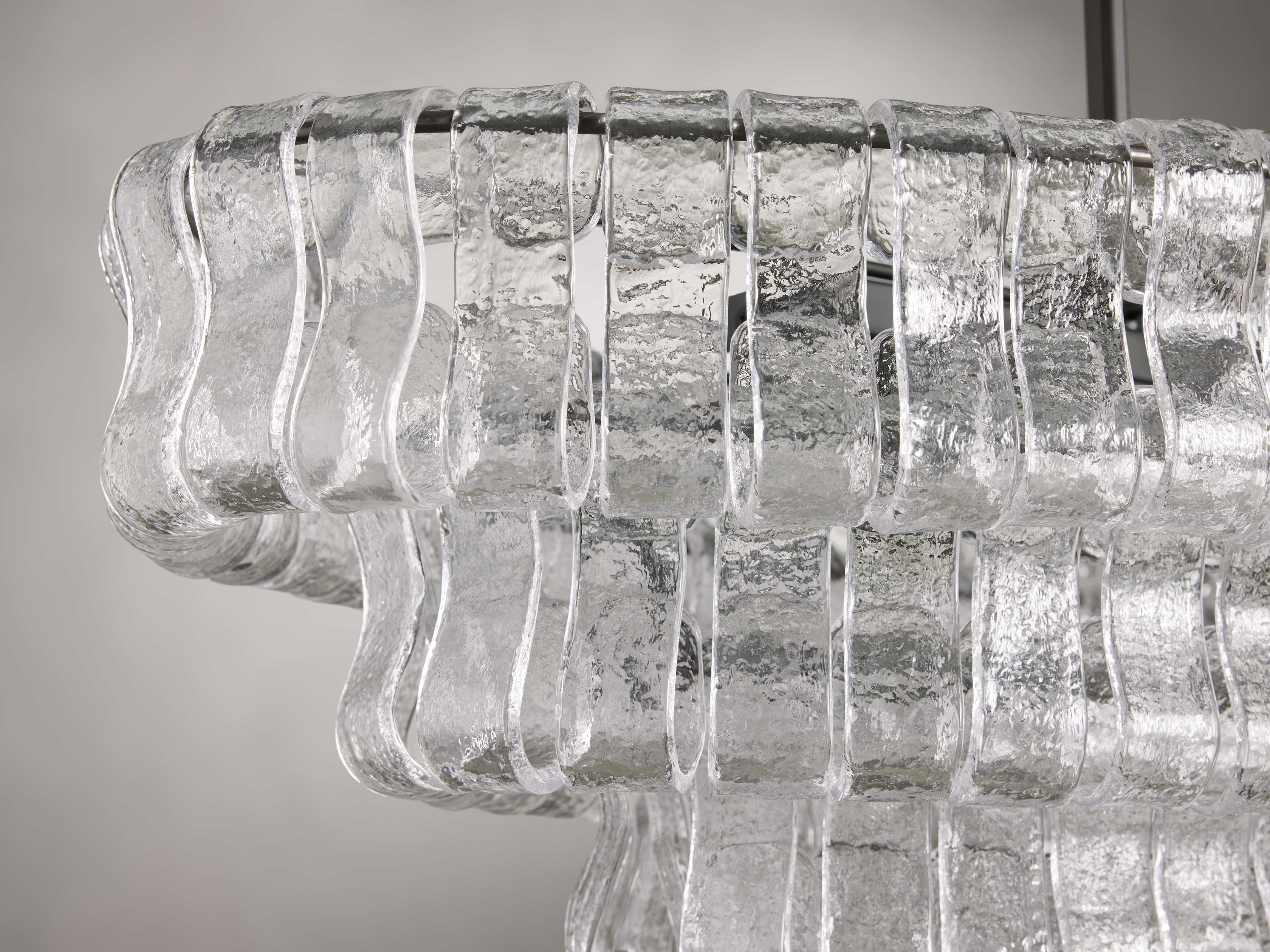 Ghiaccio Oval Chandelier