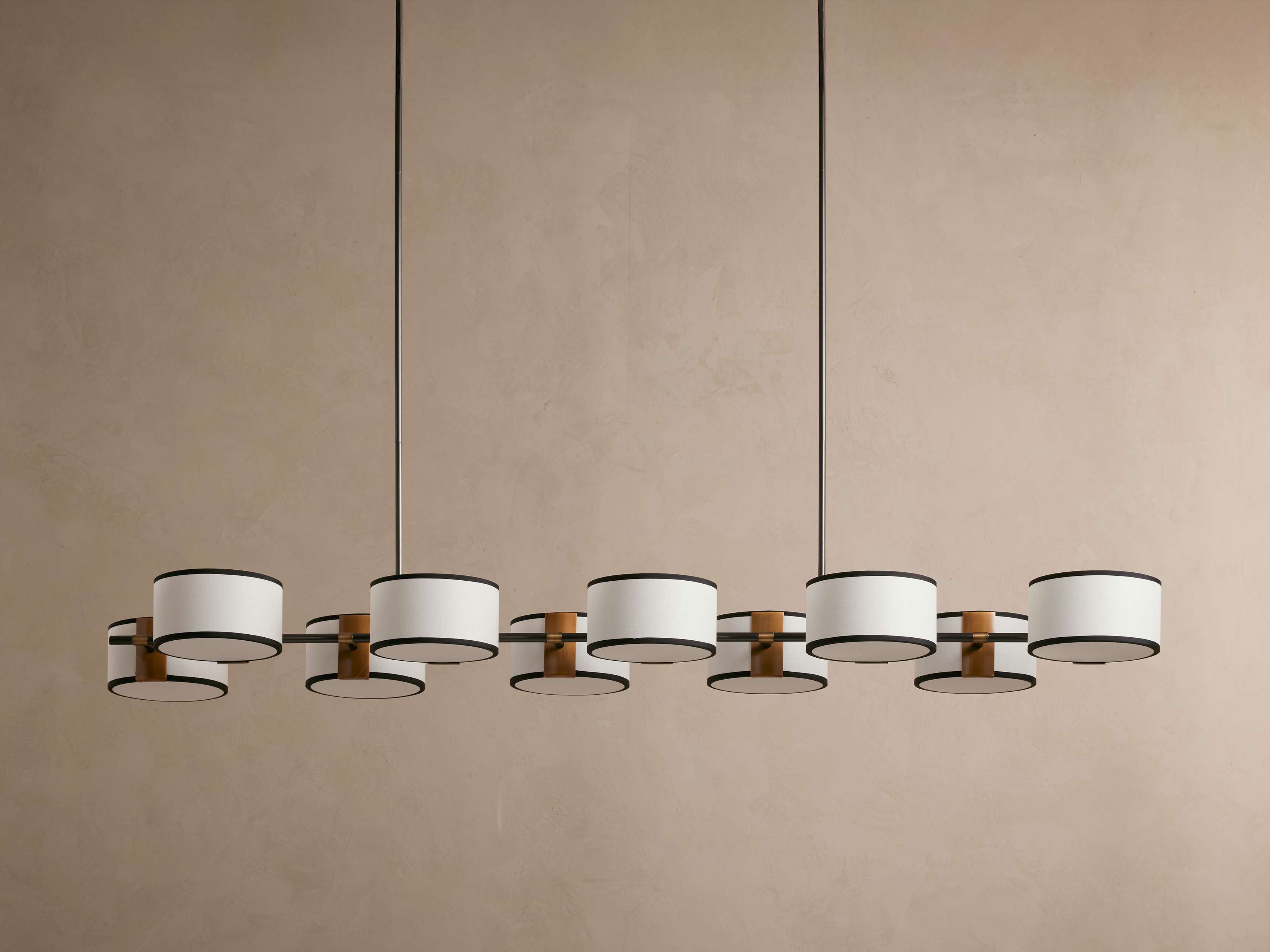 Daphne Linear Chandelier