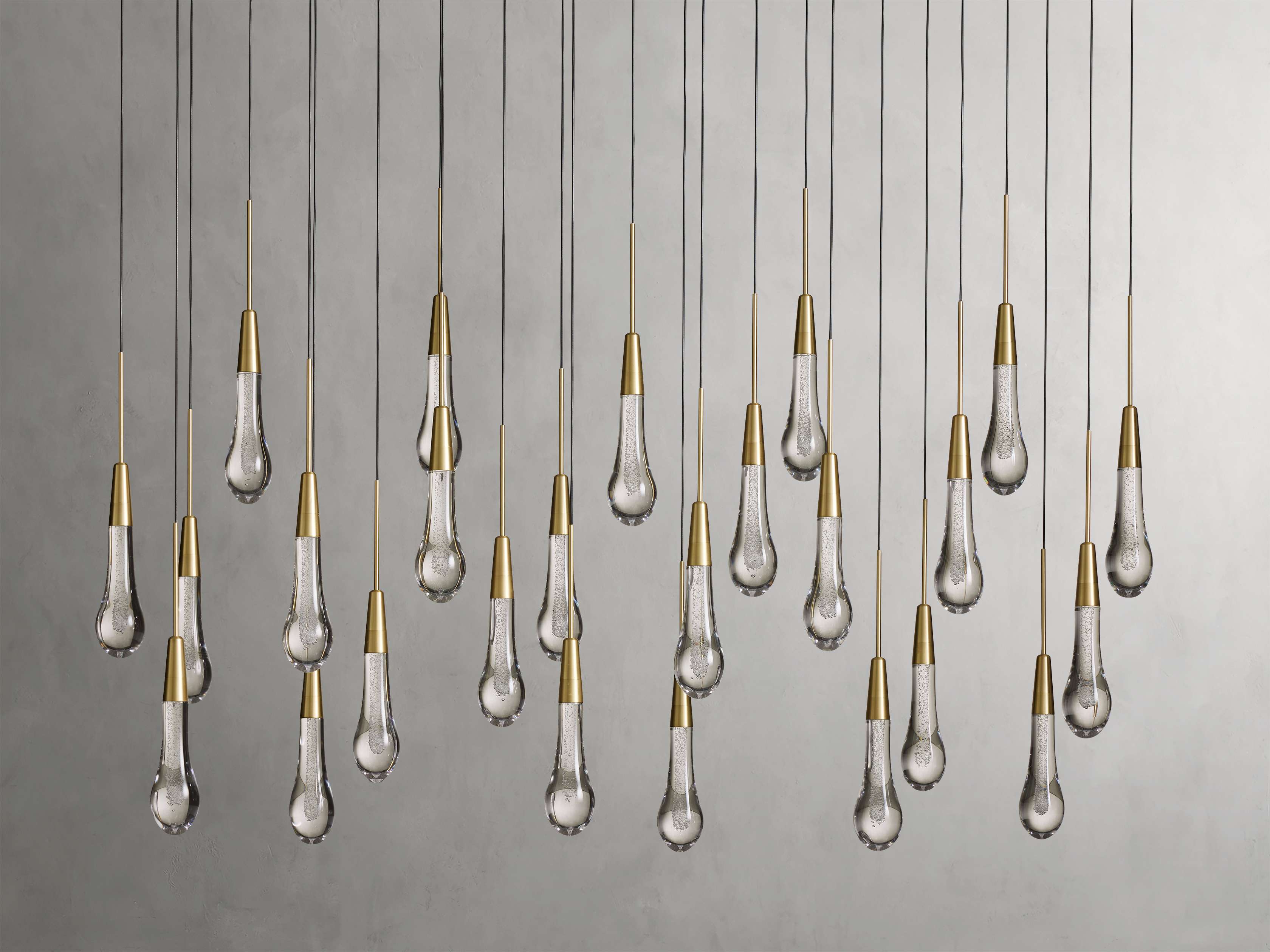 Soltaire Linear Chandelier
