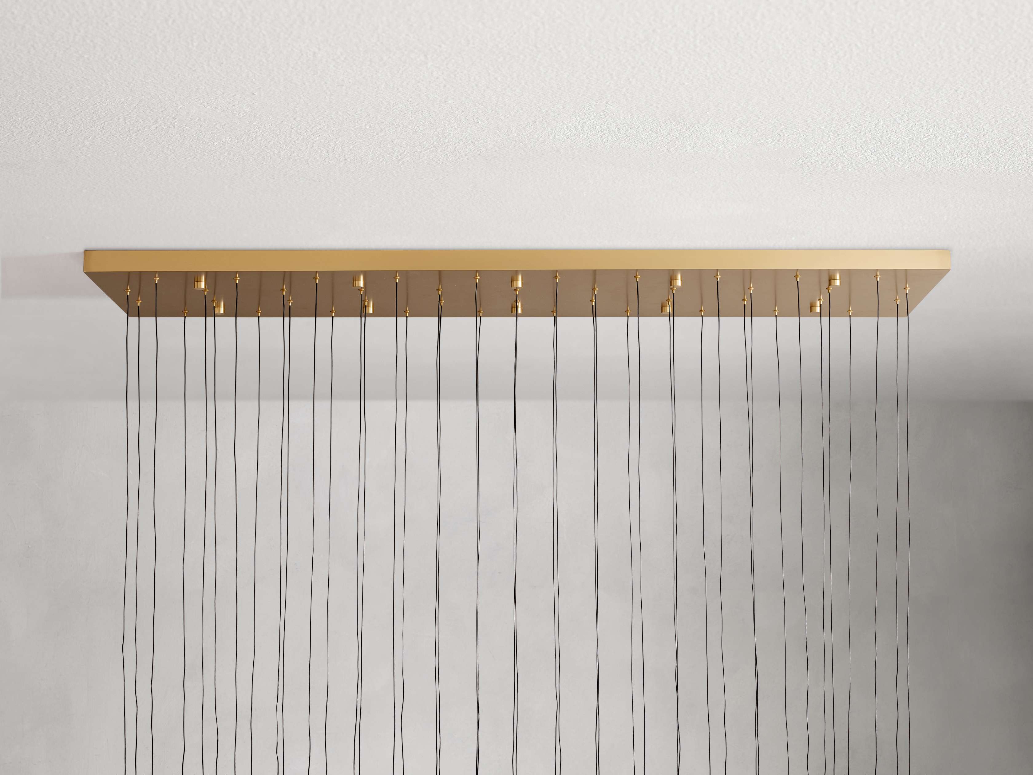 Soltaire Linear Chandelier