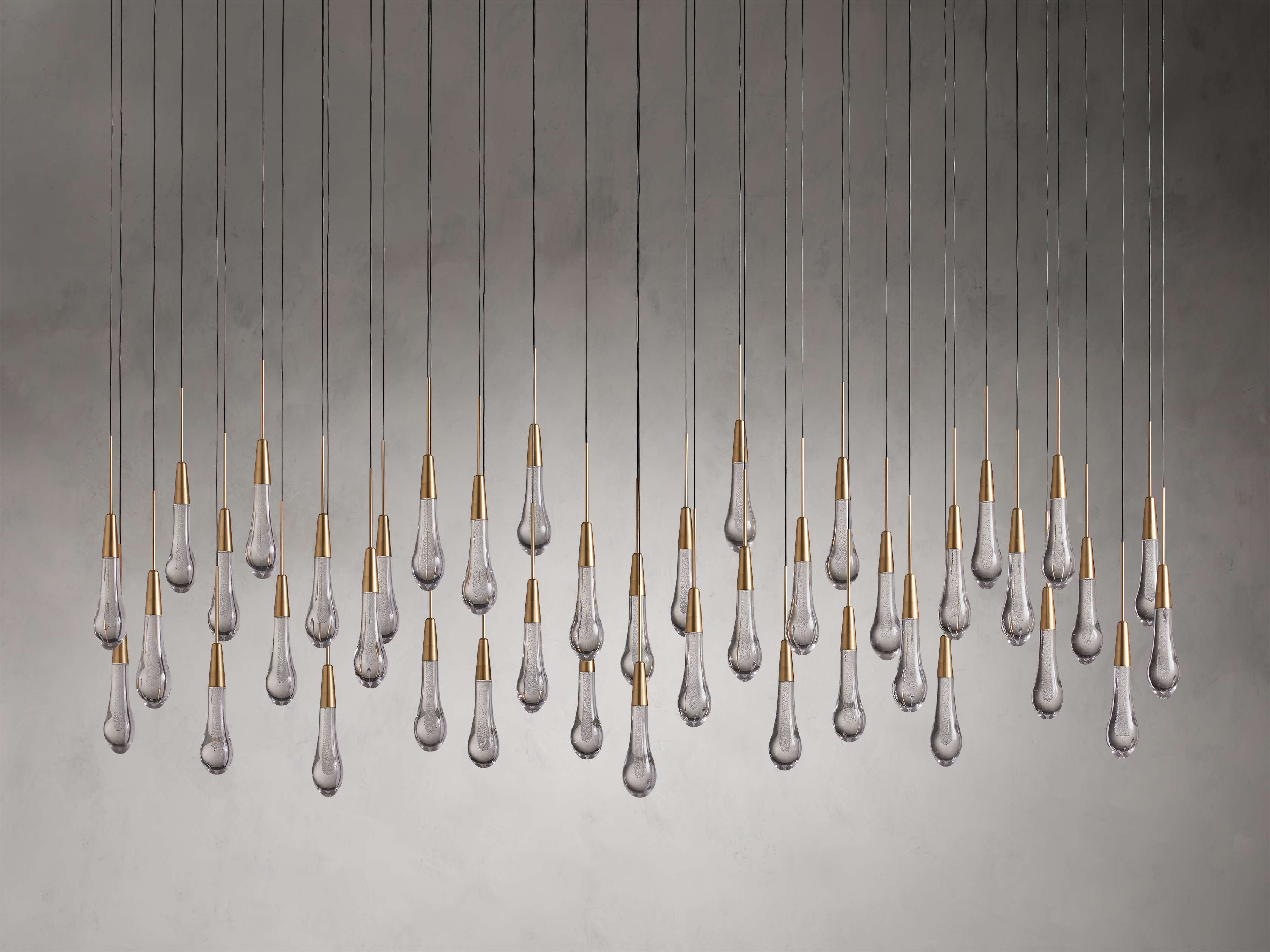 Soltaire Linear Chandelier