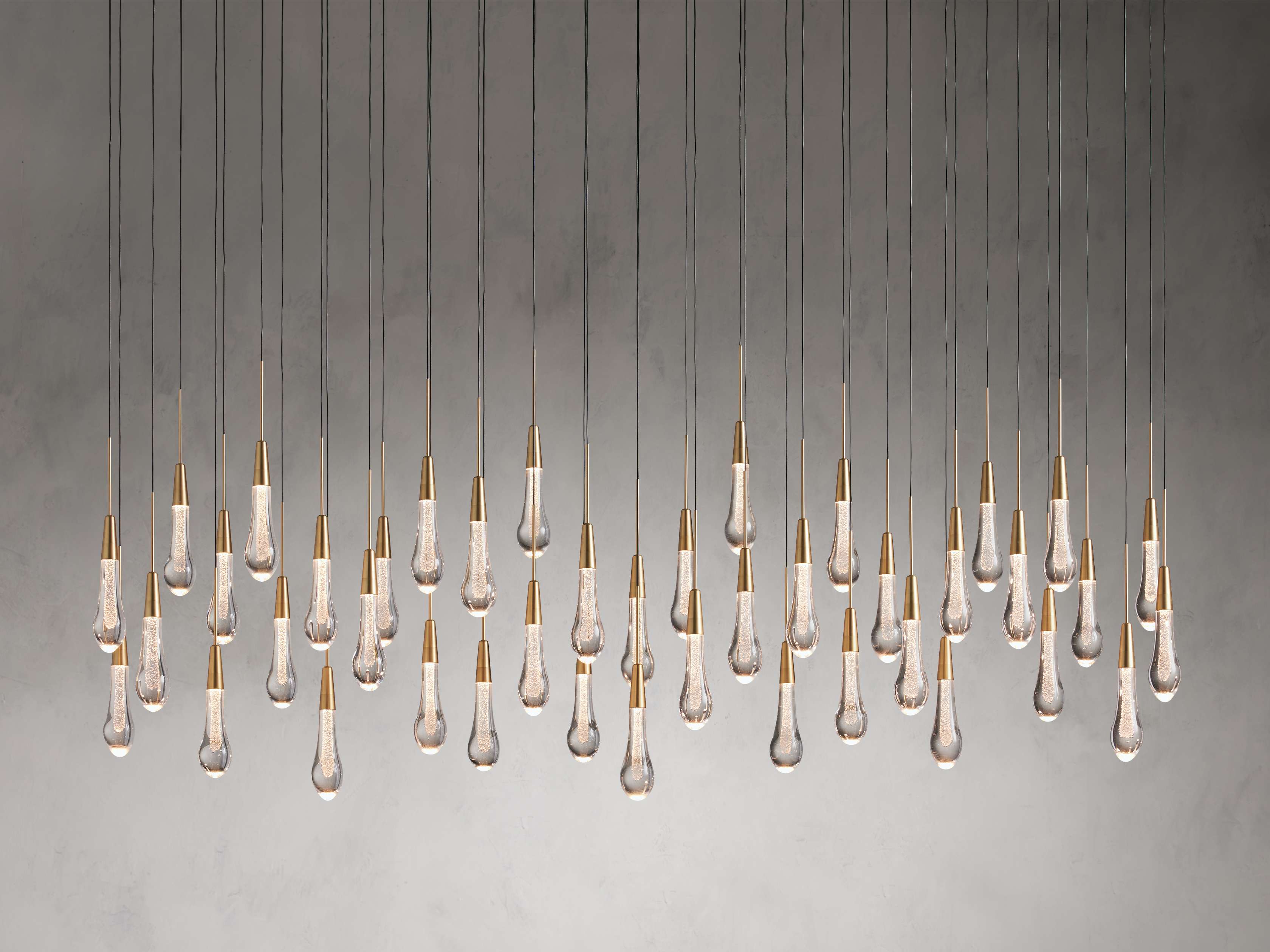 Soltaire Linear Chandelier