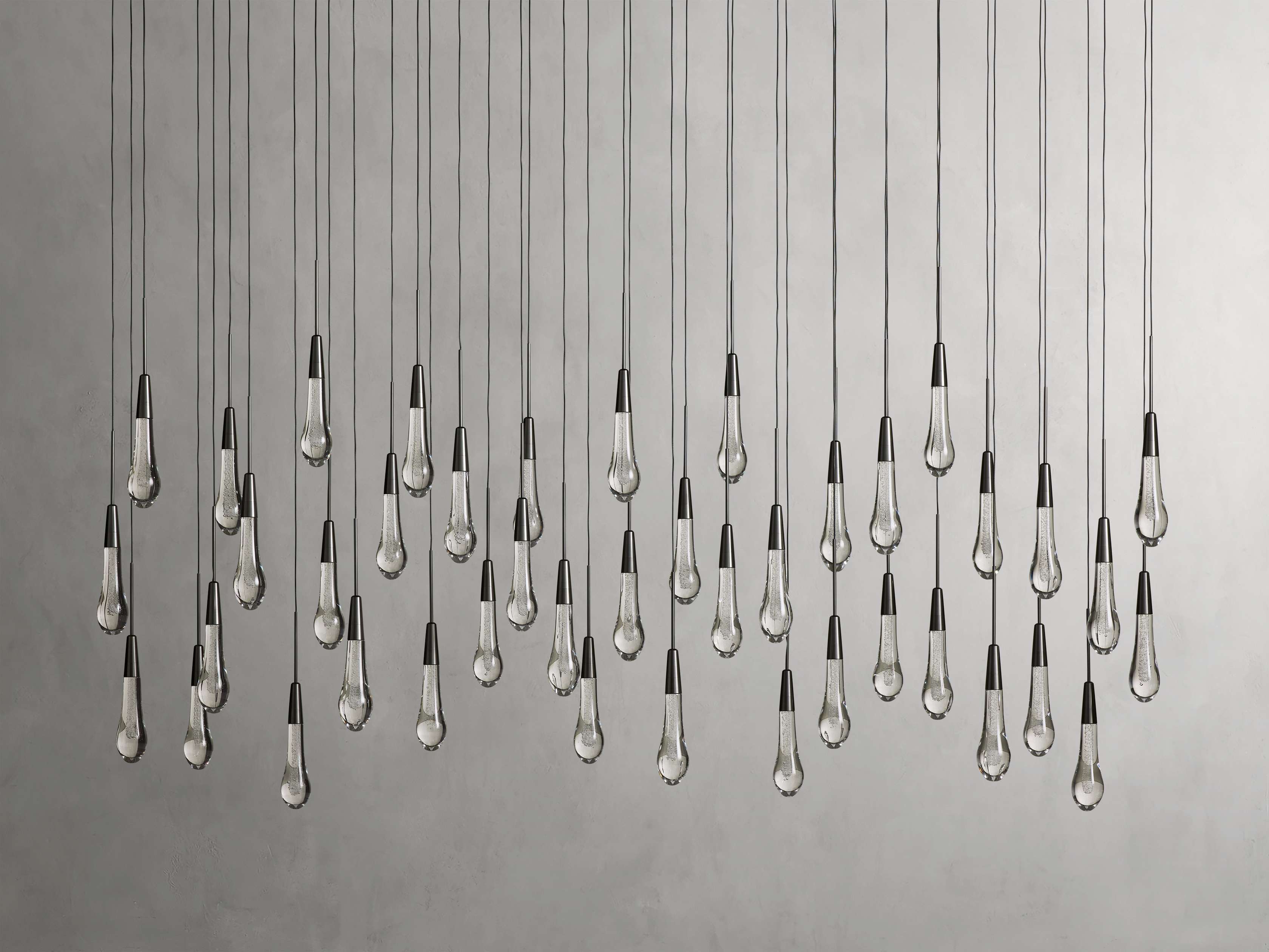 Soltaire Linear Chandelier