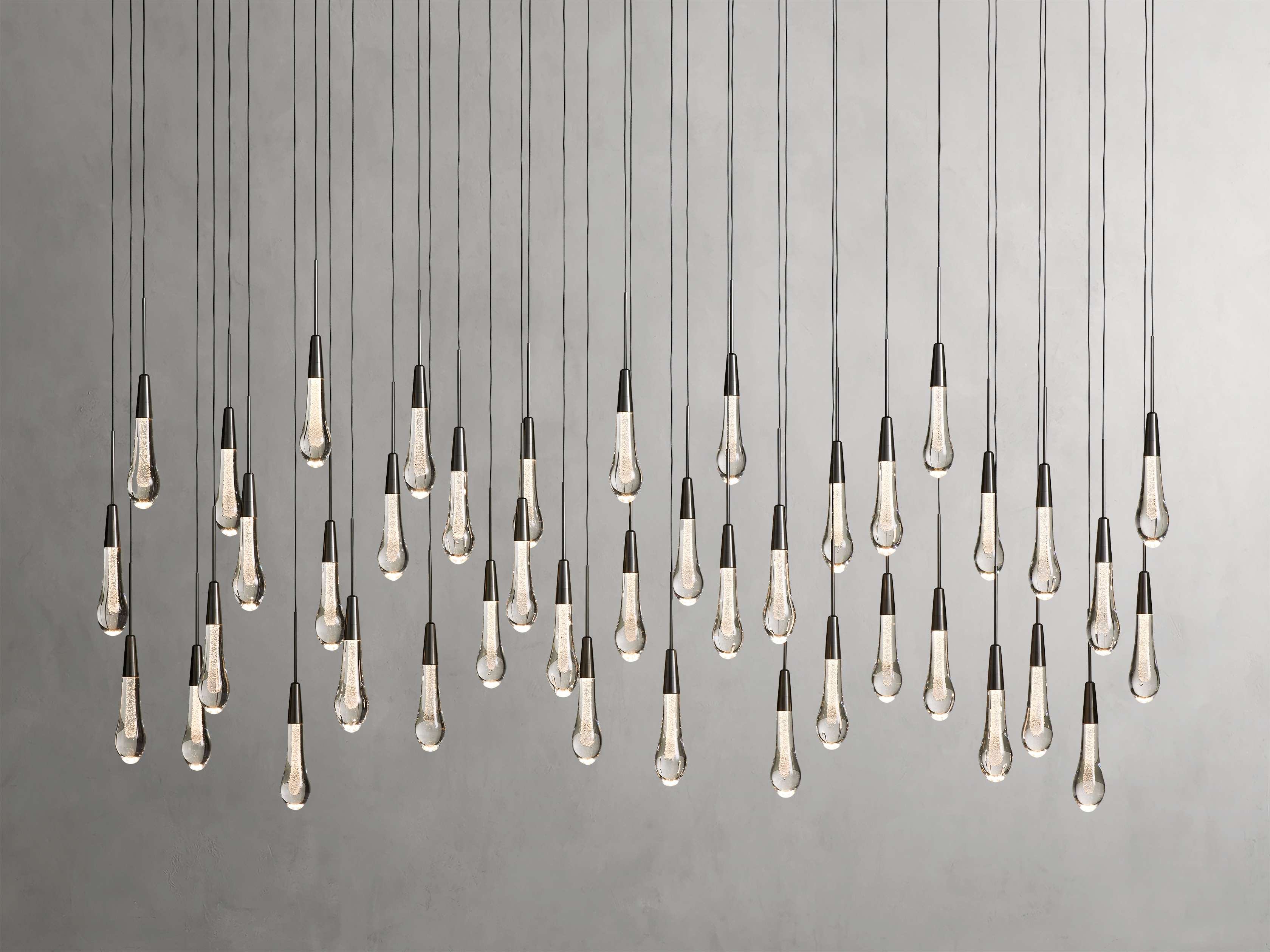 Soltaire Linear Chandelier
