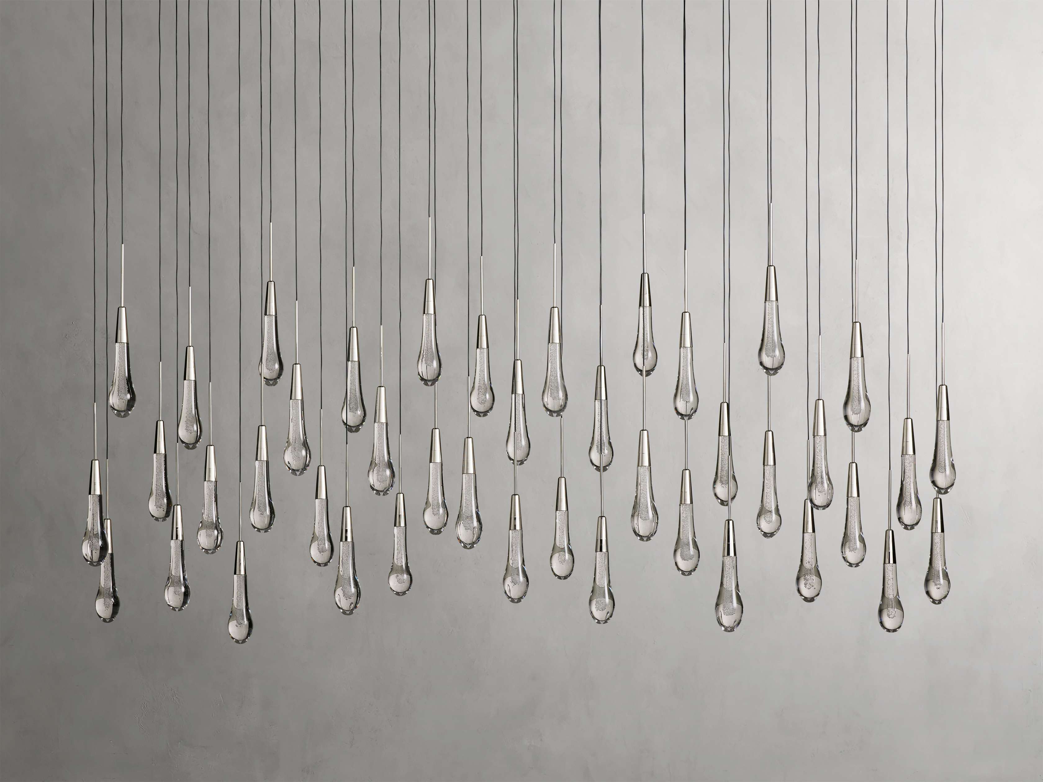 Soltaire Linear Chandelier