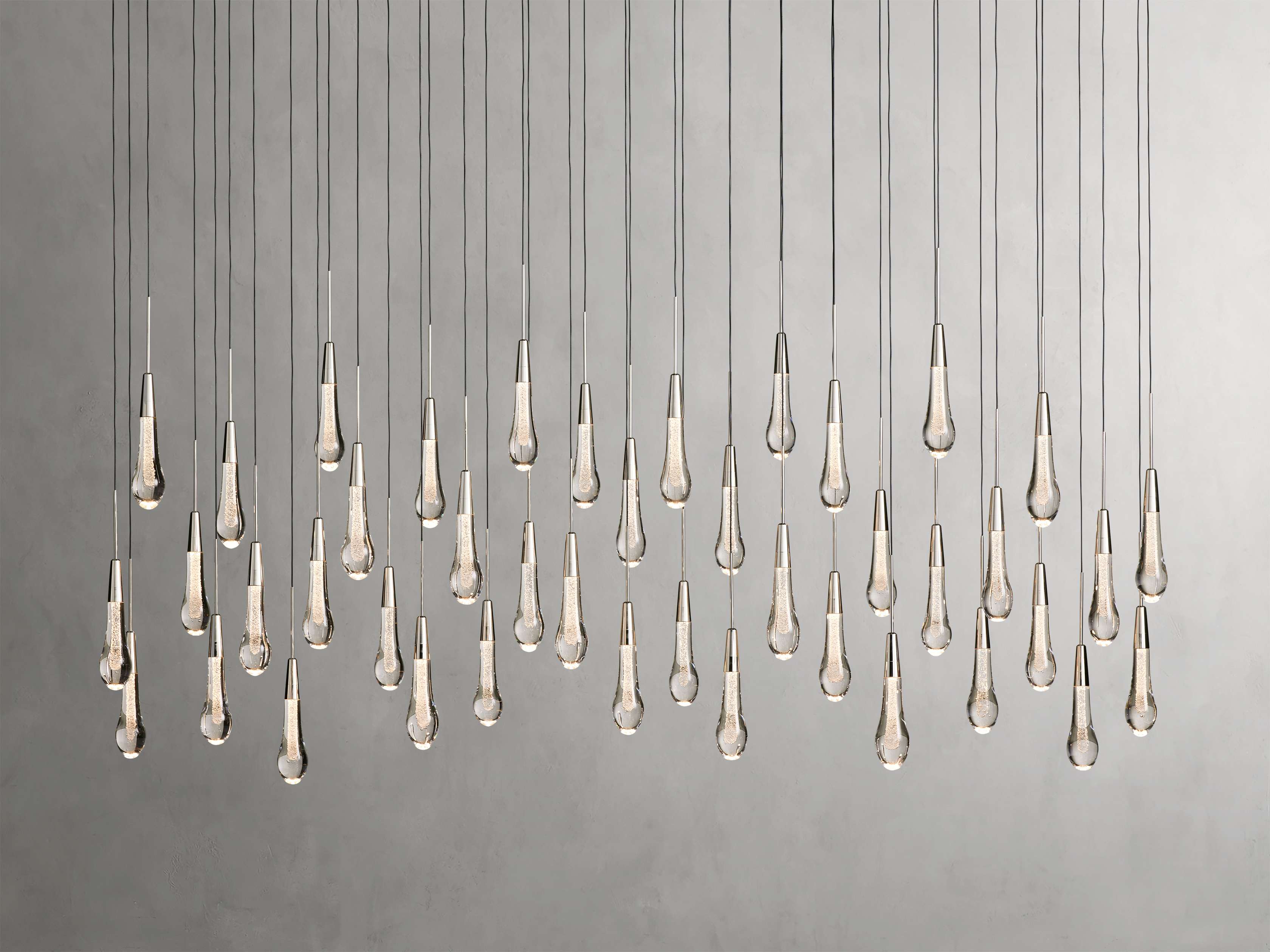 Soltaire Linear Chandelier