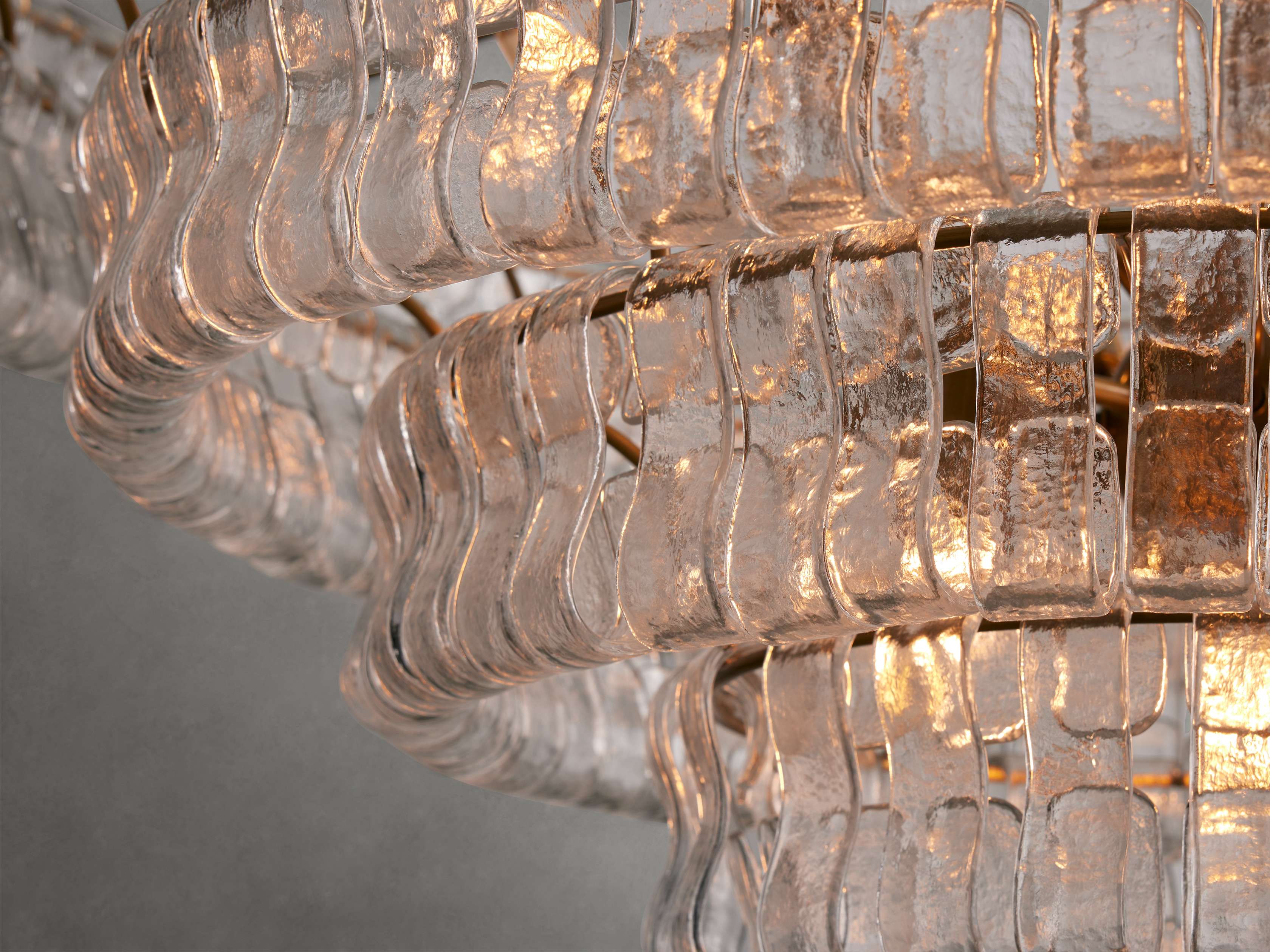 Ghiaccio Round Chandelier