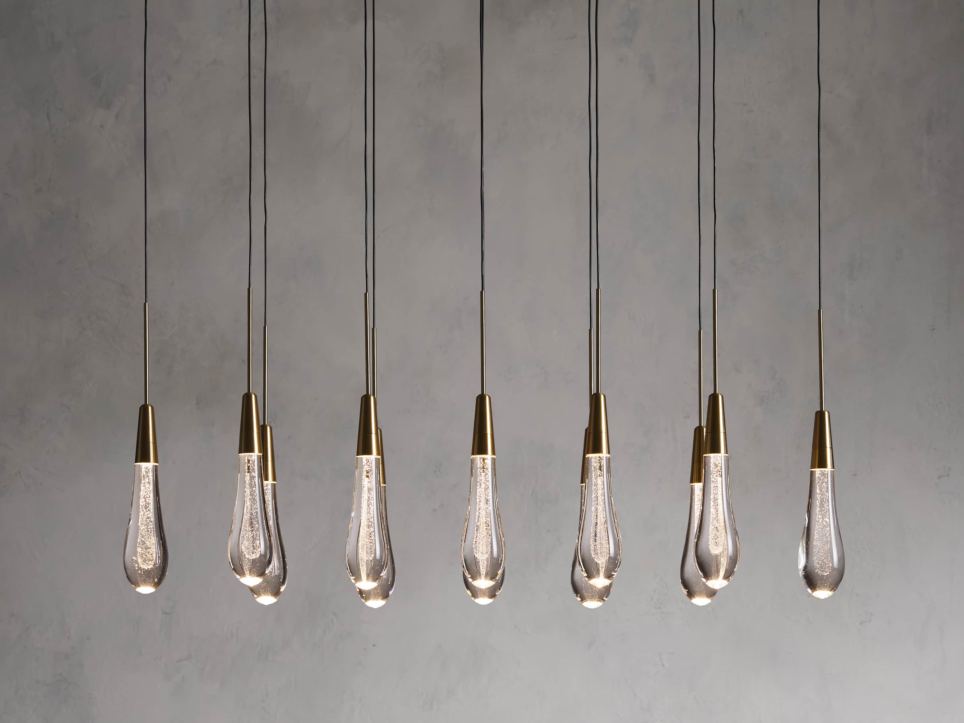 Soltaire Linear Chandelier