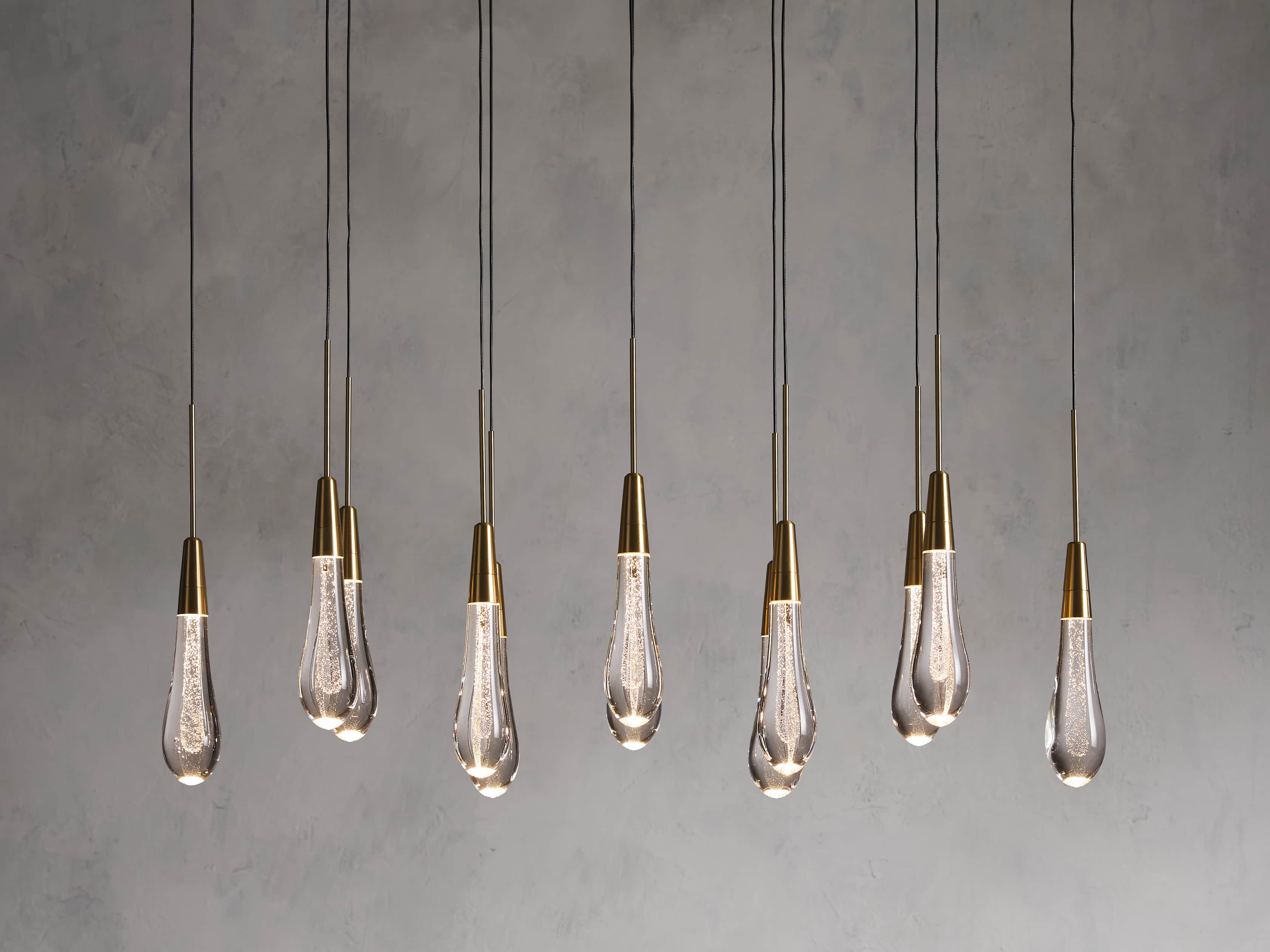 Soltaire Linear Chandelier
