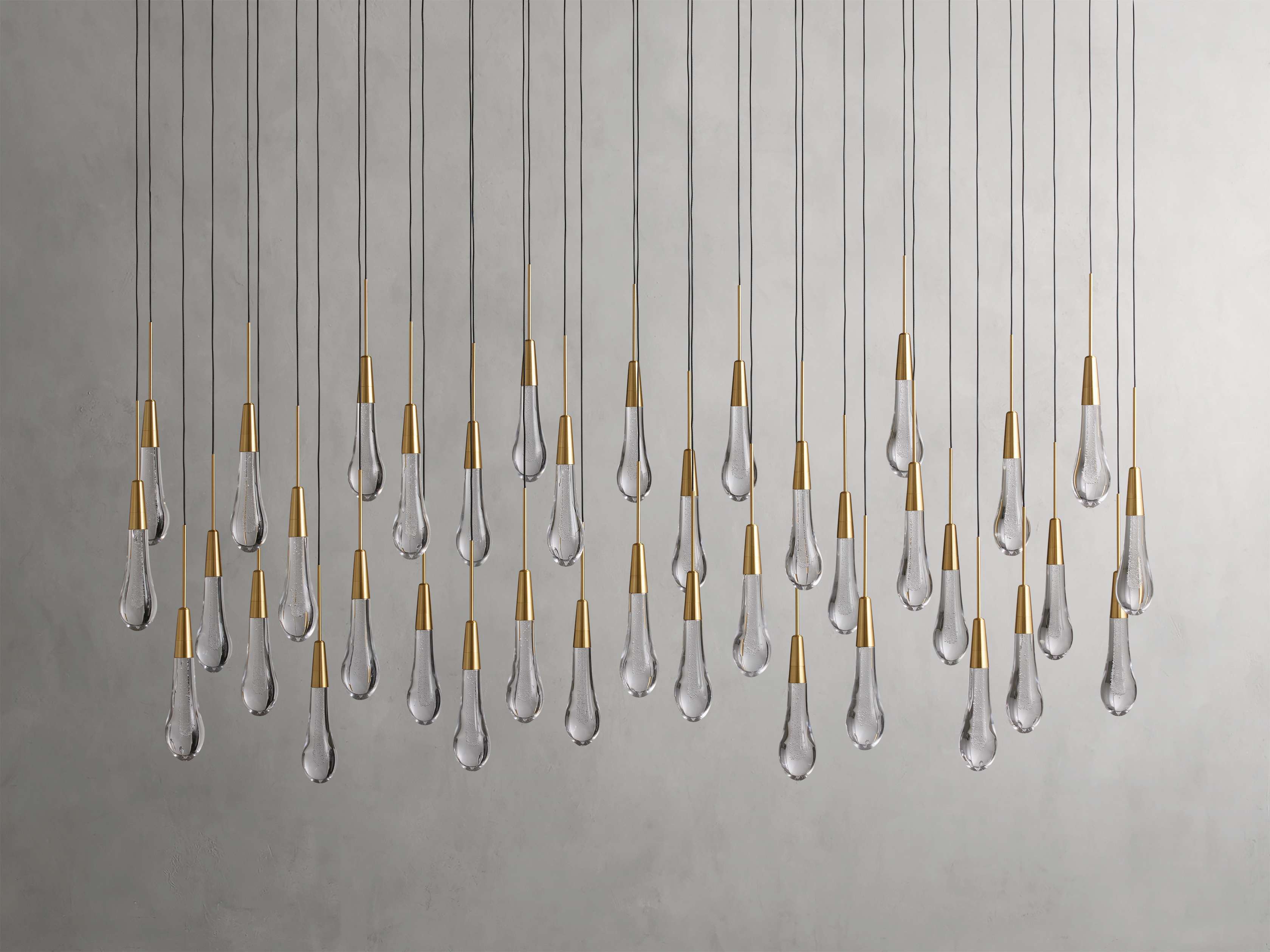 Soltaire Linear Chandelier