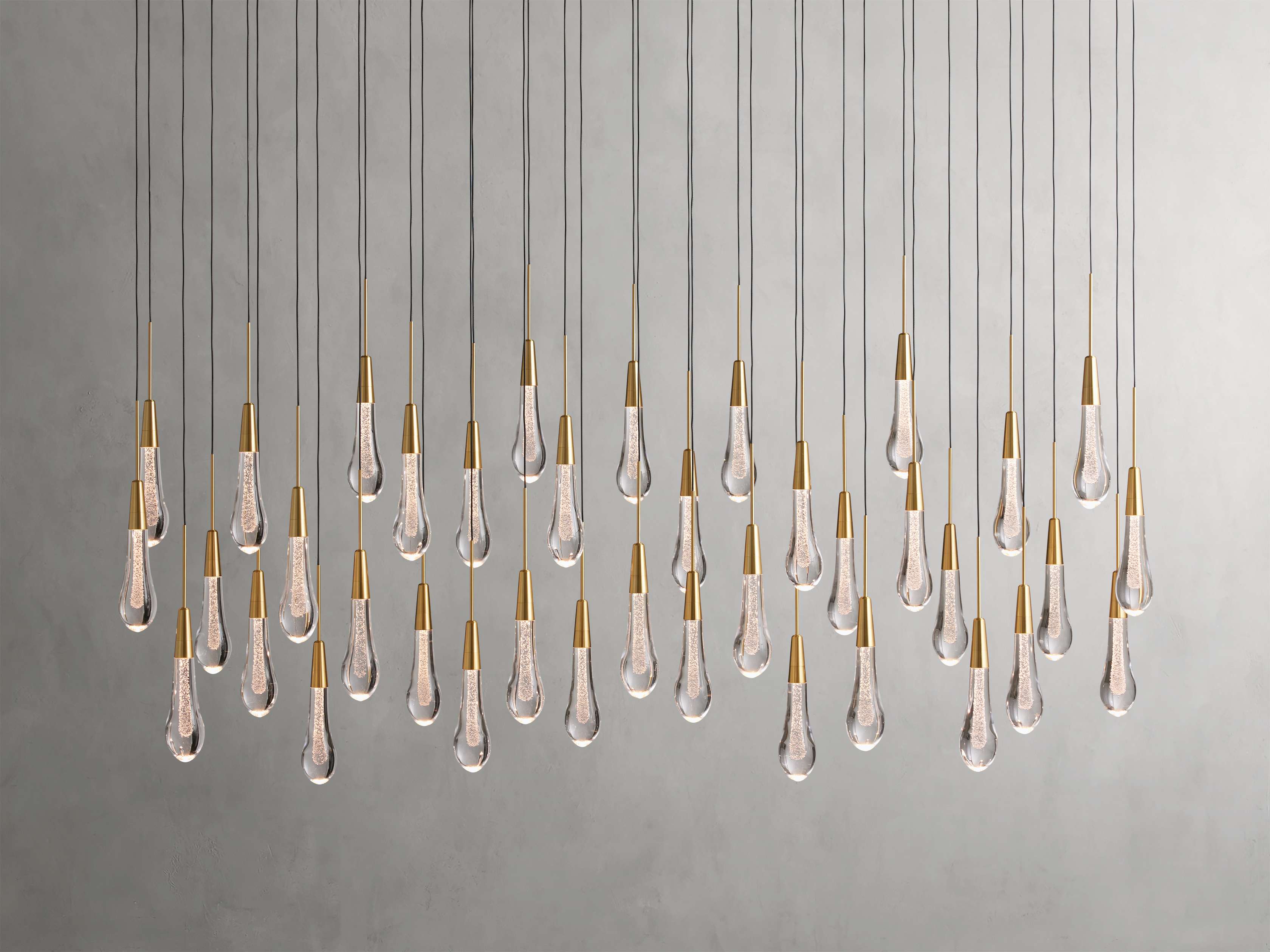 Soltaire Linear Chandelier